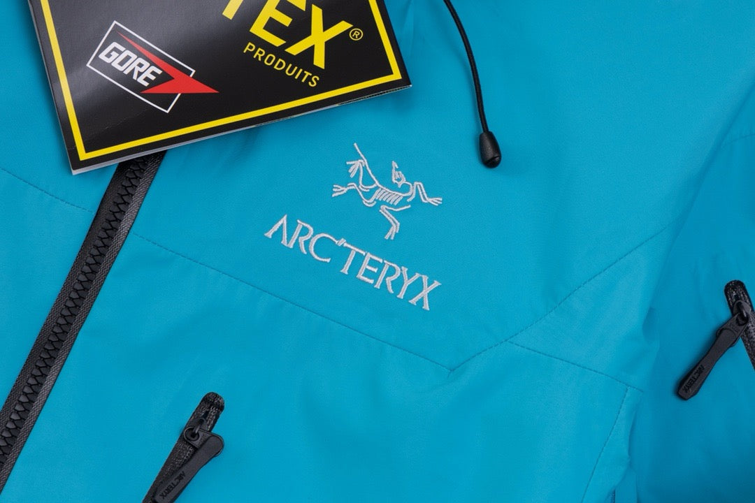 Arcteryx Alpha SV Sky Blue