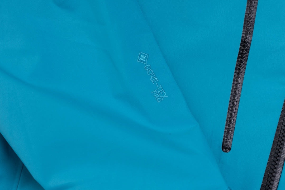 Arcteryx Alpha SV Sky Blue