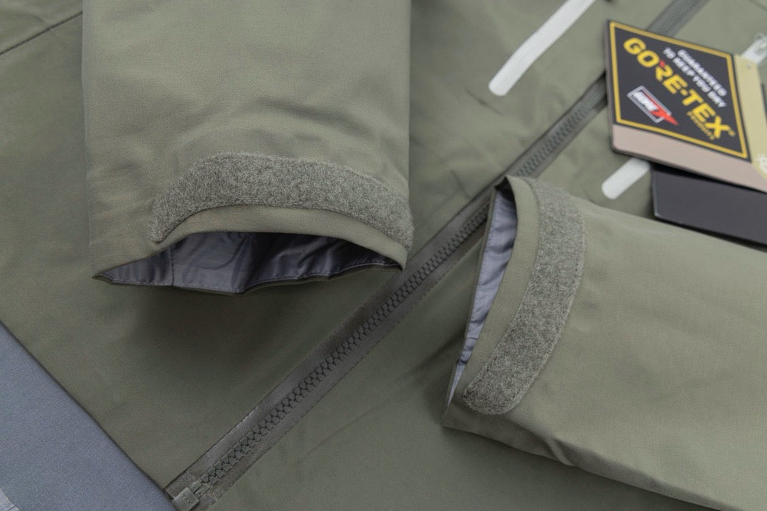 Arcteryx Alpha SV Grey