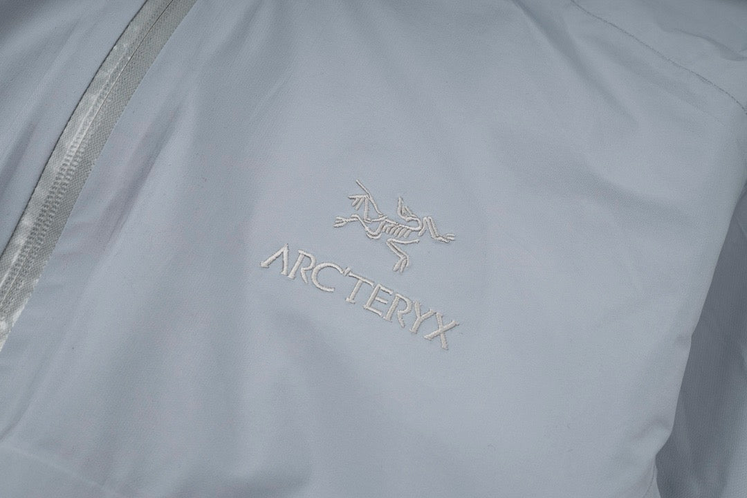 Arcteryx Beta Sky Light Blue