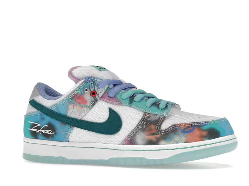 Nike SB Dunk Low Futura Laboratories Bleached Aqua